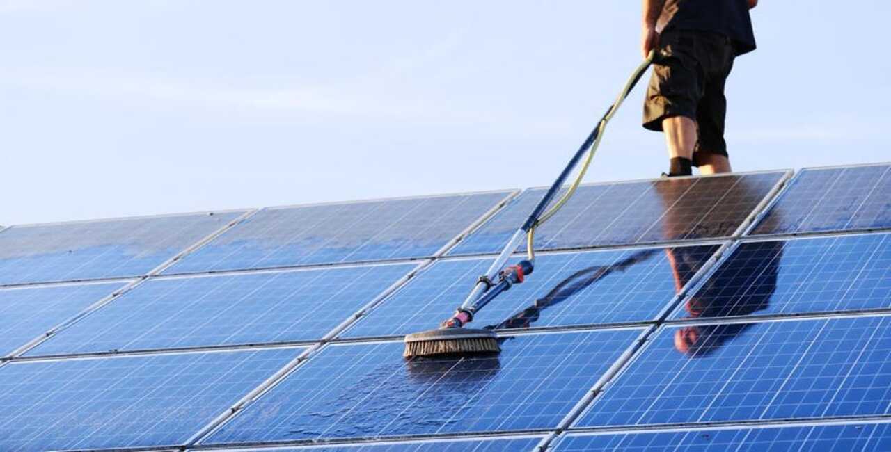 Tips for Cleaning Solar Panels